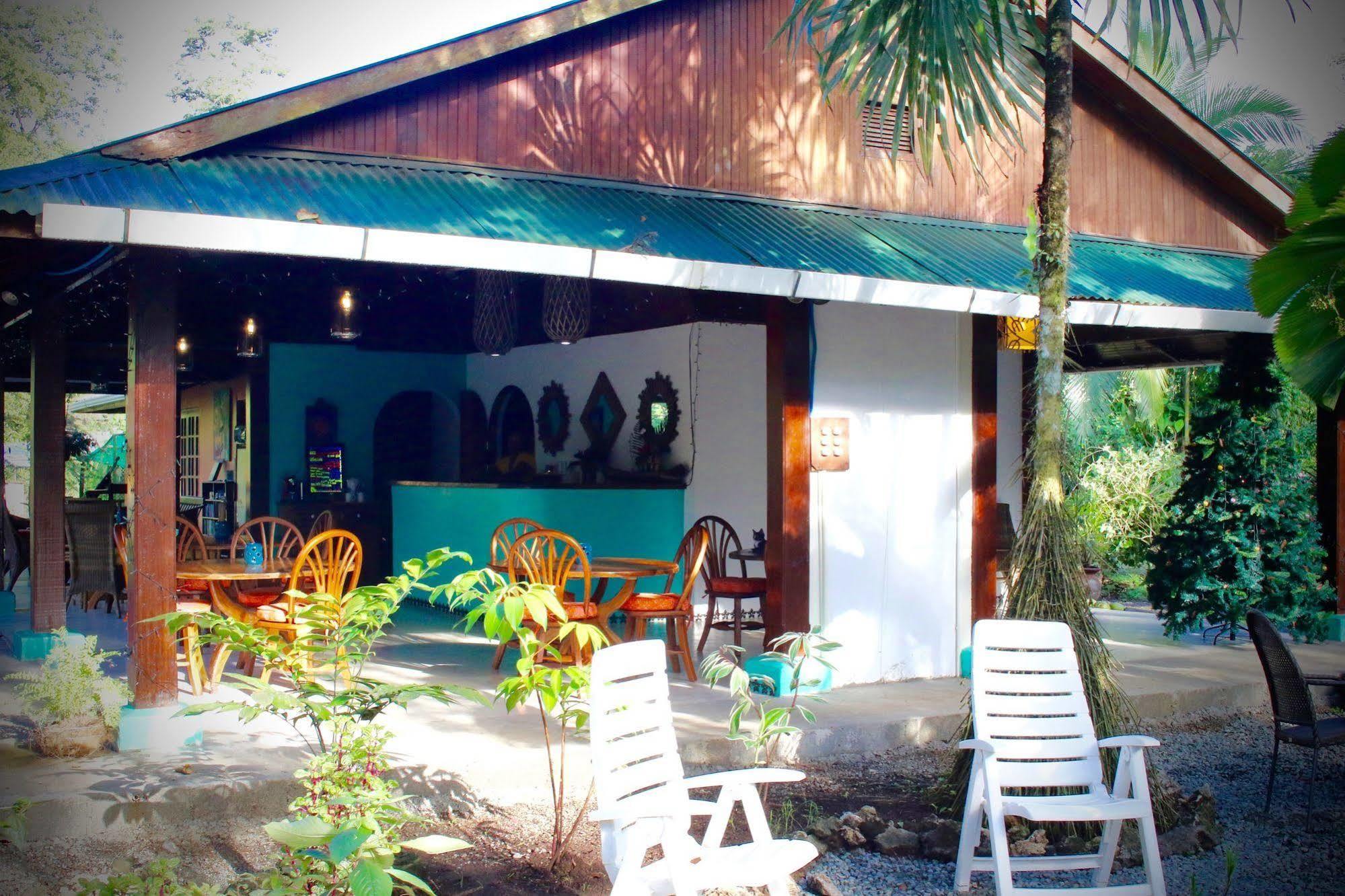 Magellan Boutique Hotel Cahuita Exterior photo