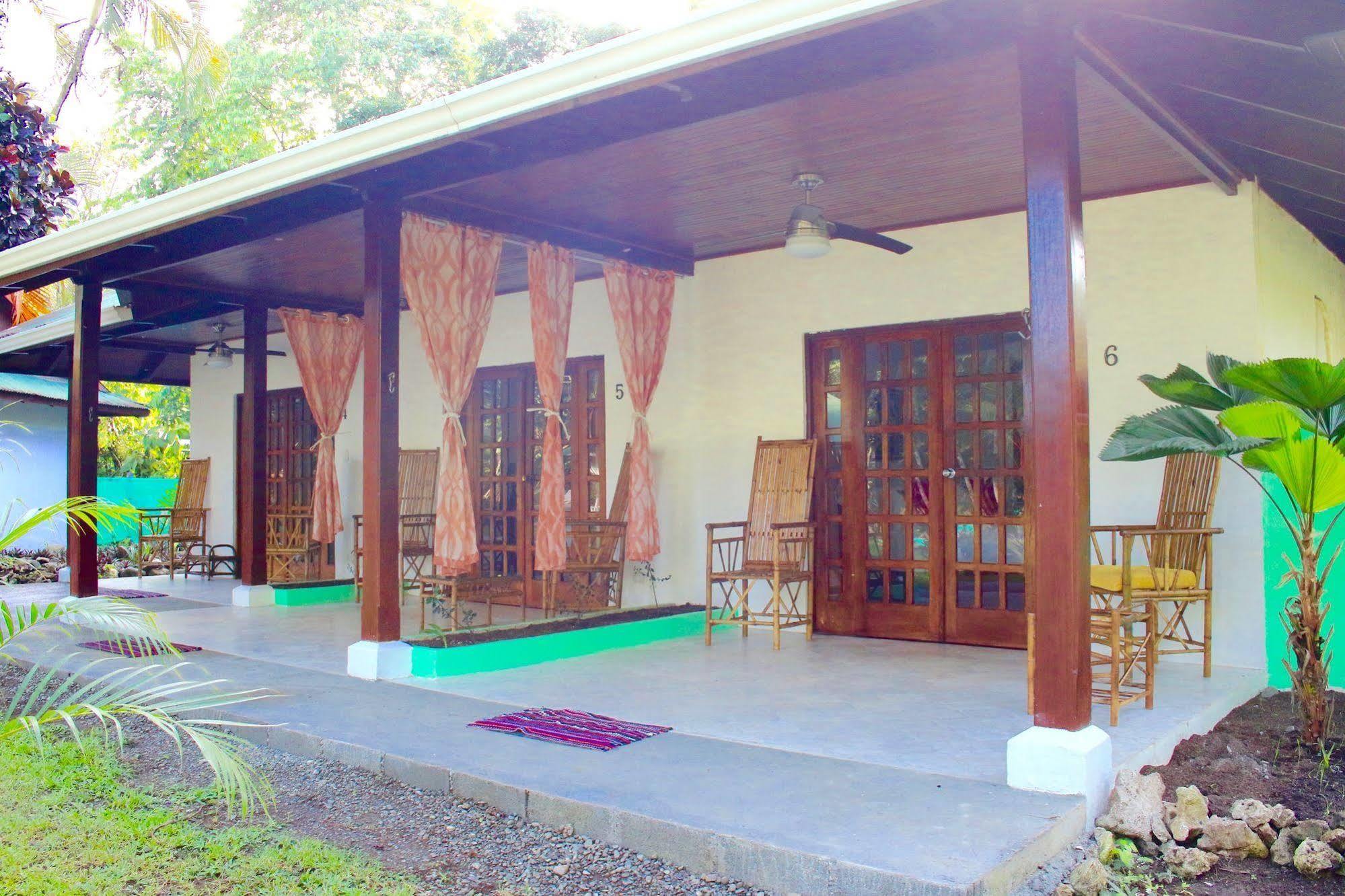 Magellan Boutique Hotel Cahuita Exterior photo